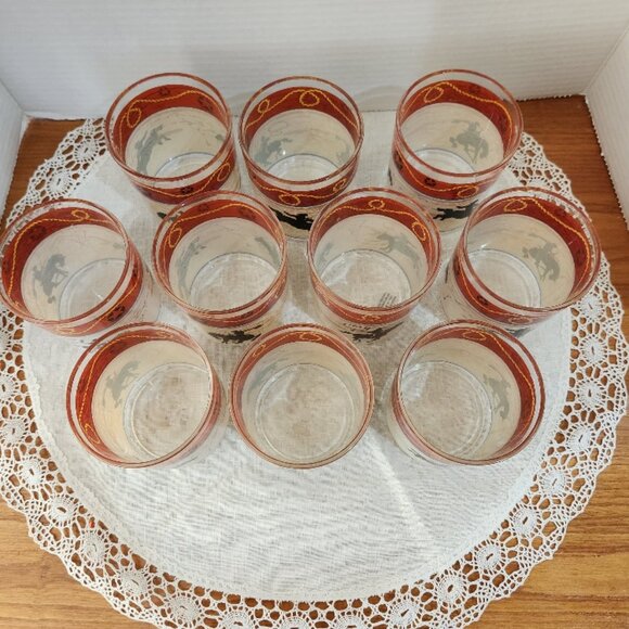 Vintage Western Happy Trails w/Horses and Cowboys Set of 8 Drinking Glasses - Picture 2 of 7